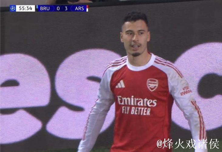 马丁内利达成连续5场欧冠破门壮举，自99-00赛季亨利后再现