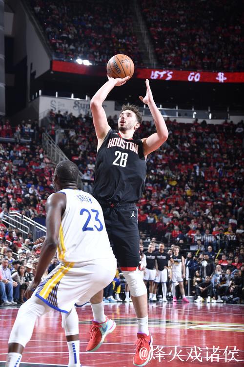 火箭官方发布比赛结果海报：加时惜败，战绩下滑至16胜7负